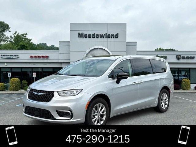 Certified 2024 Chrysler Pacifica Touring-L