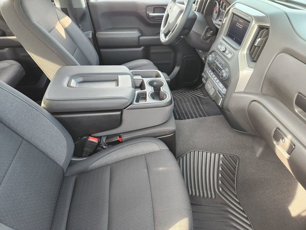 Certified 2024 Chevrolet Silverado 1500 Custom Trail Boss w/ LPO, Dark Essentials Package image 14