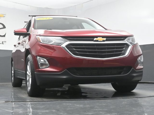 Used 2019 Chevrolet Equinox LT FWD image 3
