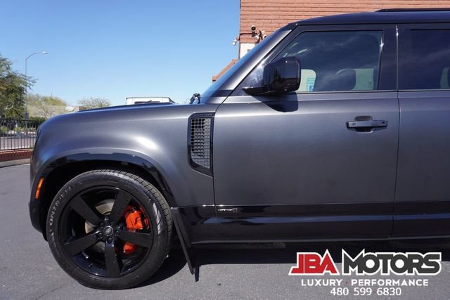 Used 2023 Land Rover Defender 110 X image 31