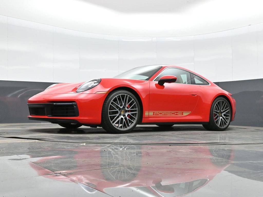 Certified 2024 Porsche 911 Carrera S RWD image 34