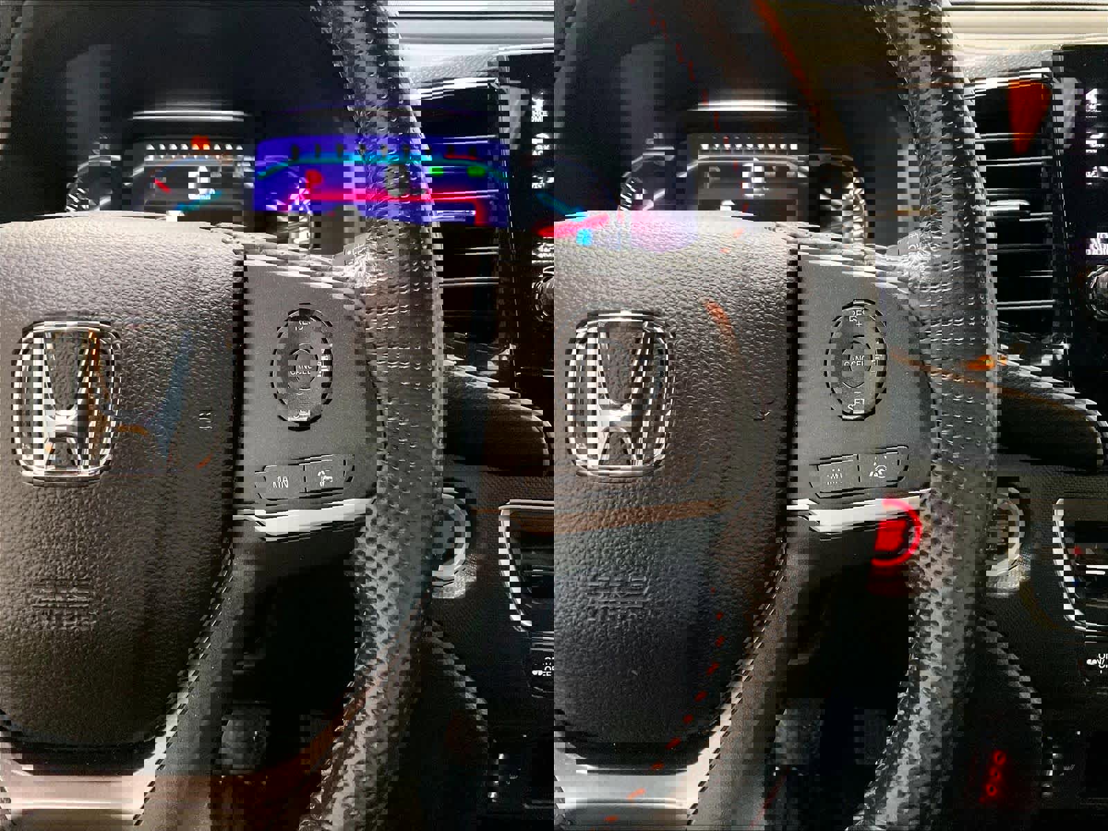 Used 2022 Honda Pilot TrailSport image 25