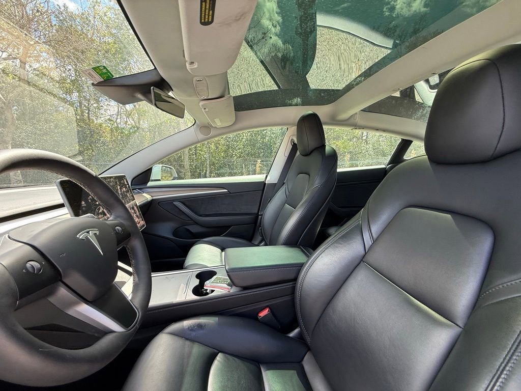 Used 2021 Tesla Model 3 Performance image 16