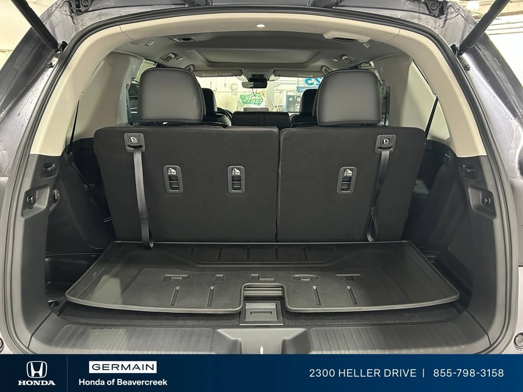 Used 2025 Honda Pilot Elite image 30
