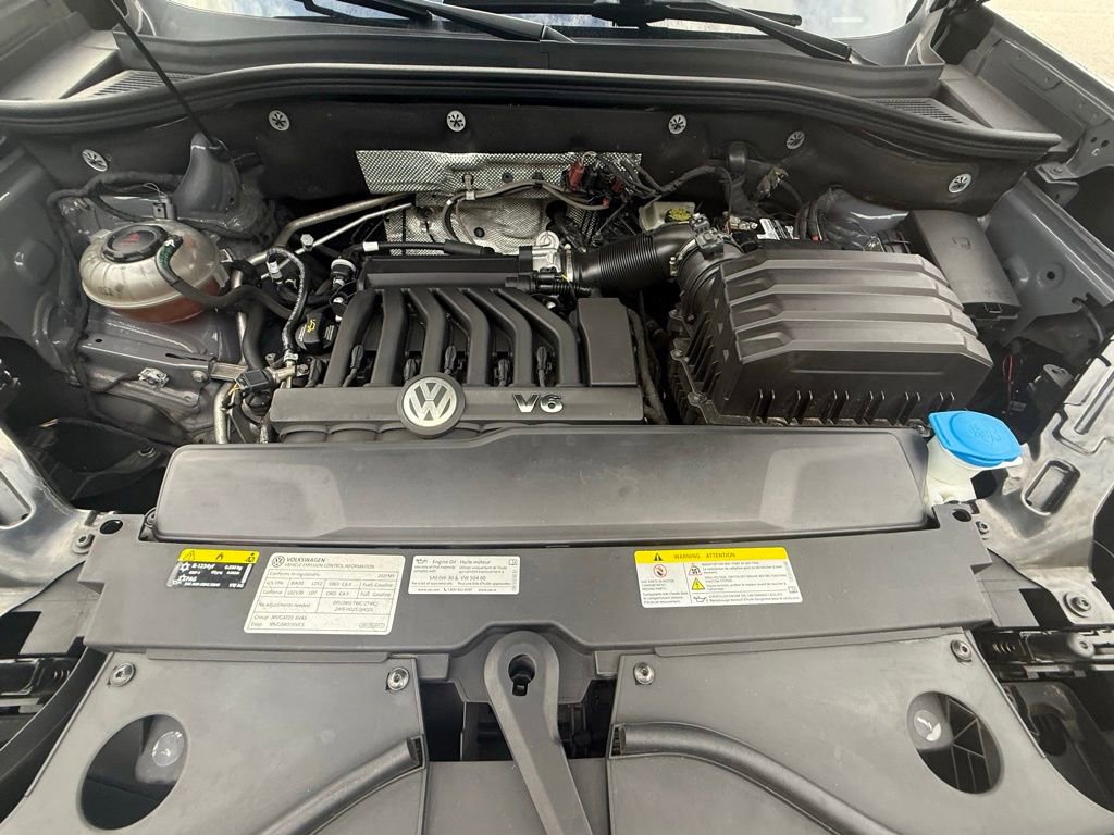 Used 2021 Volkswagen Atlas Cross Sport SE image 32