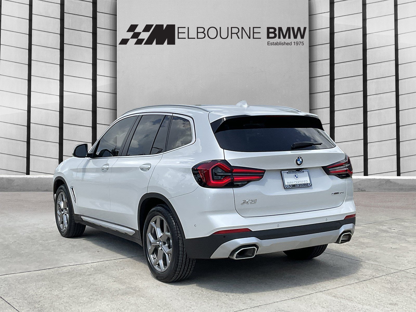 Certified 2023 BMW X3 sDrive30i w/ Premium Package RWD image 6