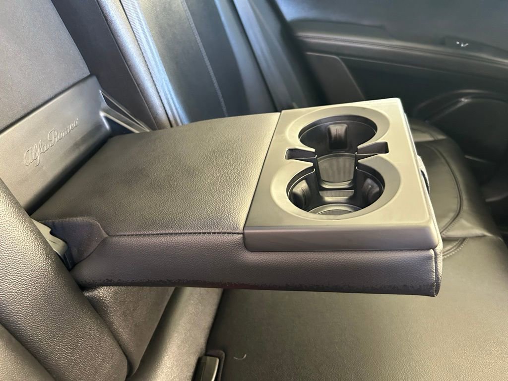 New 2025 Alfa Romeo Stelvio Sprint w/ Convenience Package image 20