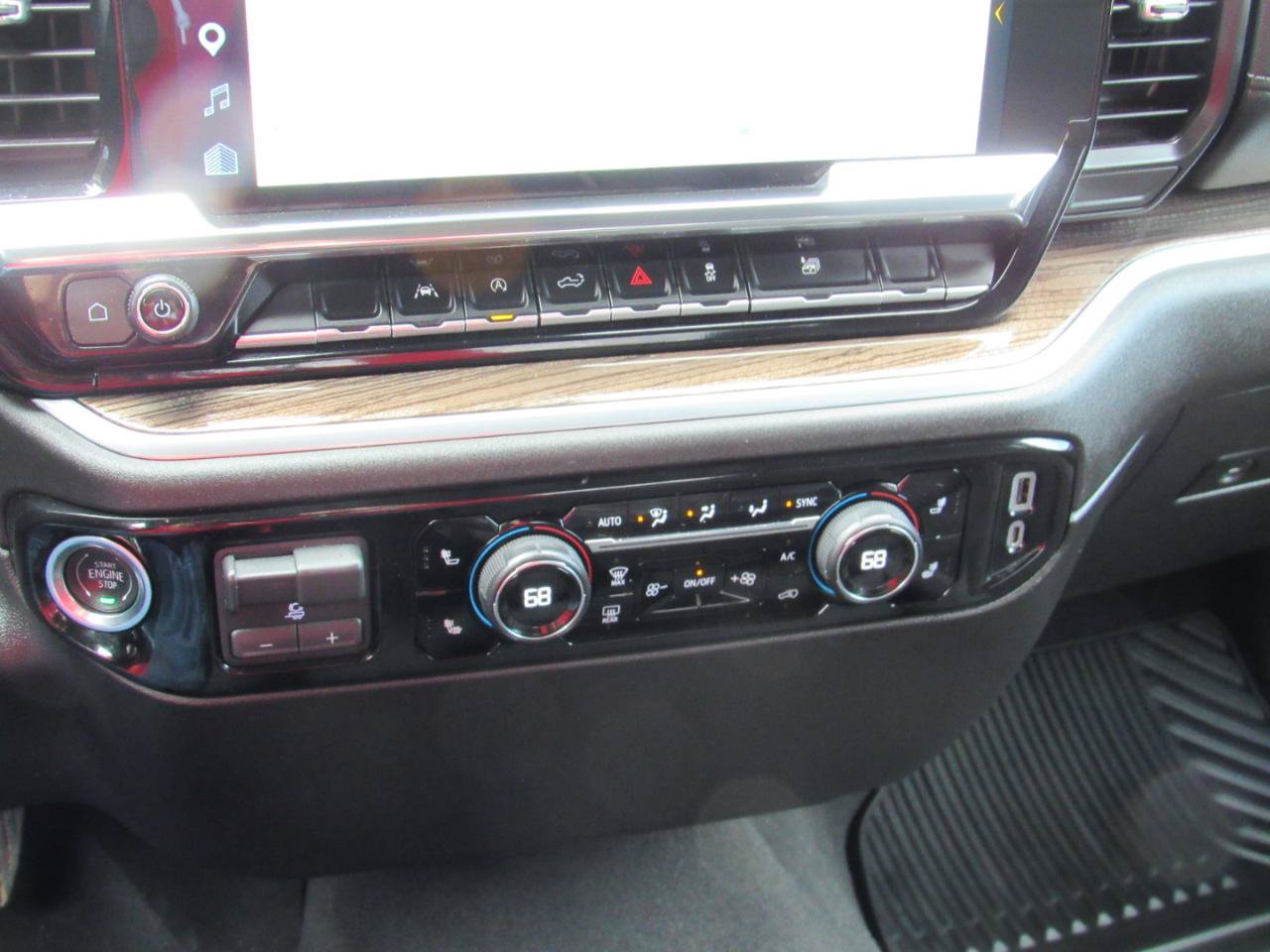 Used 2026 Chevrolet Silverado 1500 RST AWD/4WD image 29