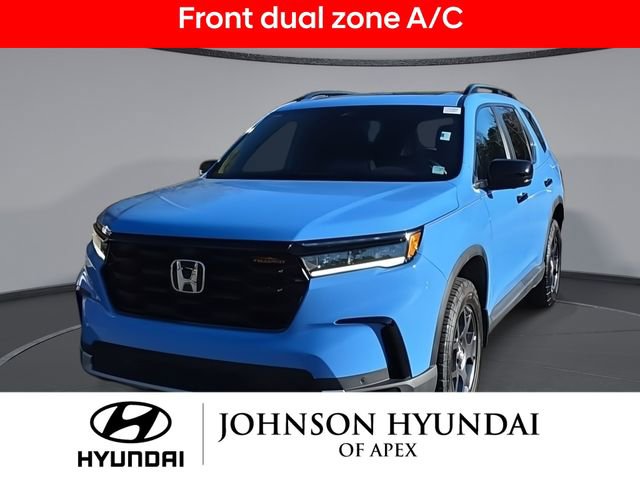 Used 2025 Honda Pilot TrailSport