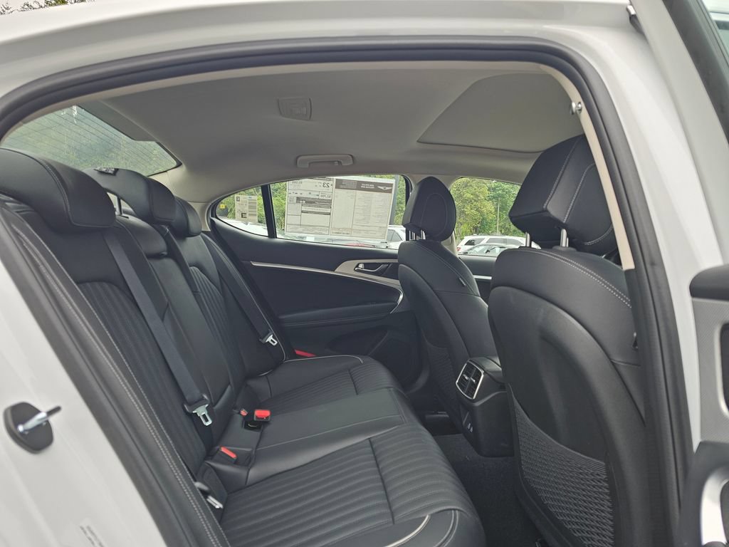 Certified 2026 Genesis G70 2.5T Prestige AWD/4WD image 13
