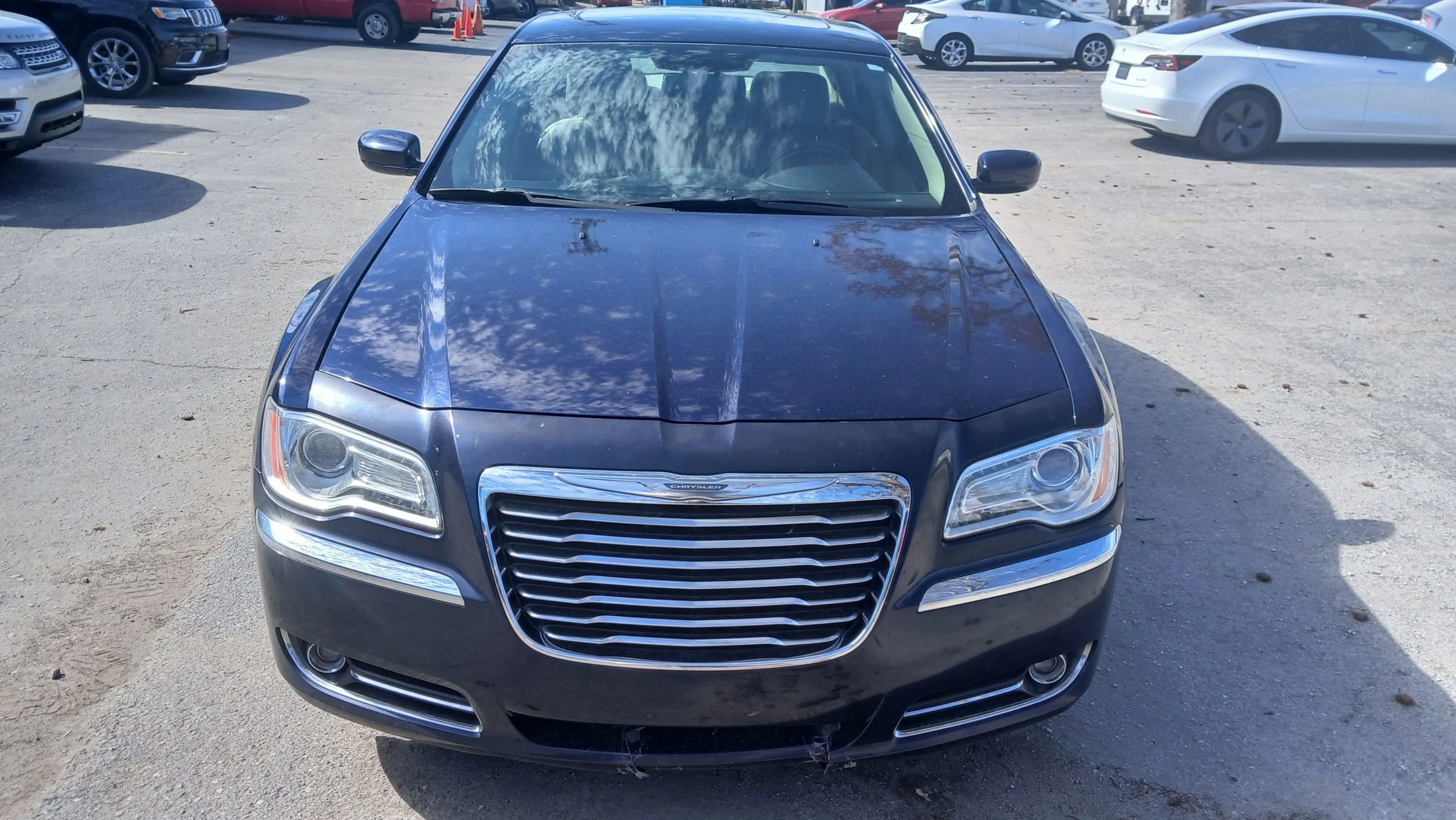 Used 2013 Chrysler 300 w/ Driver Convenience Group RWD image 10