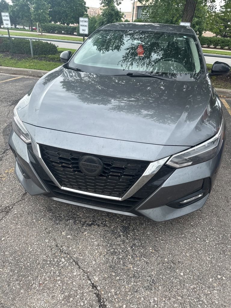 Used 2022 Nissan Sentra SR w/ Electronics Package FWD image 5