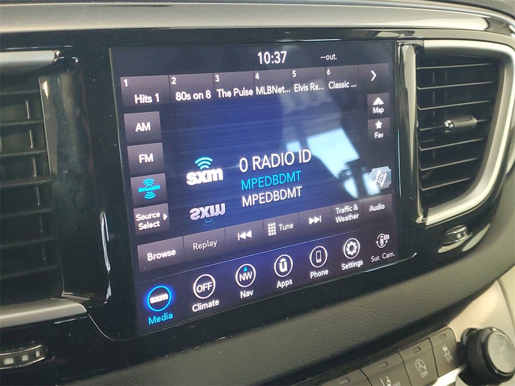 Used 2020 Chrysler Pacifica Touring-L Plus w/ Tire & Wheel Group image 16