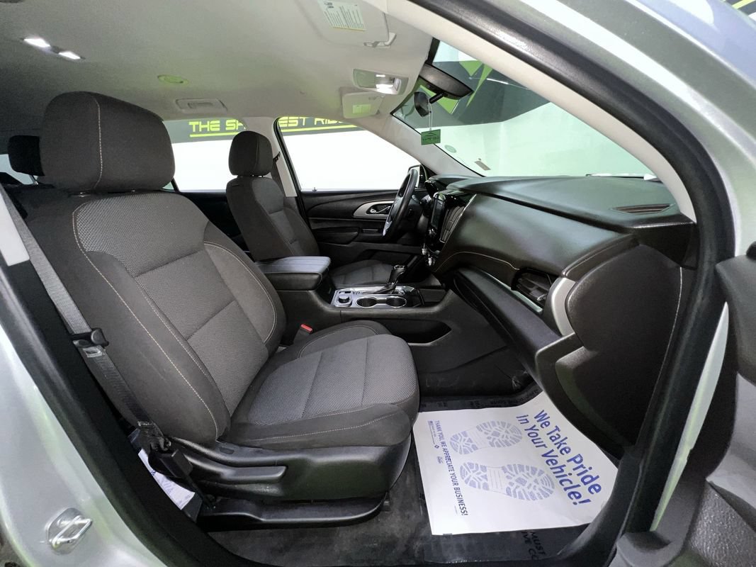 Used 2019 Chevrolet Traverse LS w/ LPO, Floor Liner Package AWD/4WD image 28