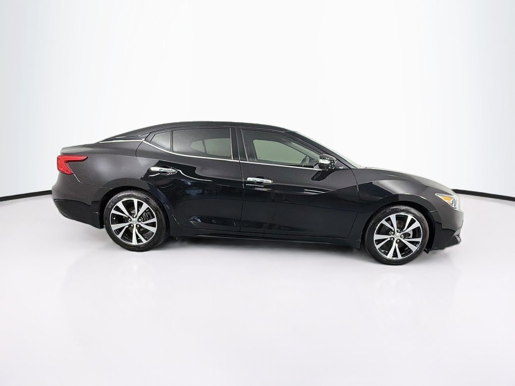 Used 2018 Nissan Maxima Platinum FWD image 11