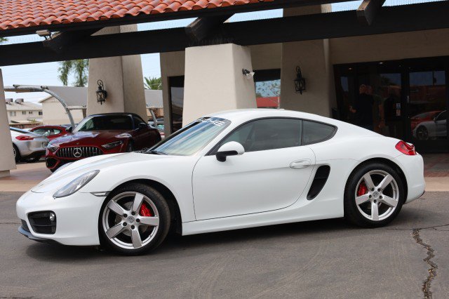 Used 2016 Porsche Cayman RWD image 5