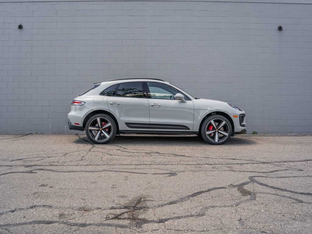 Used 2026 Porsche Macan S AWD/4WD image 8