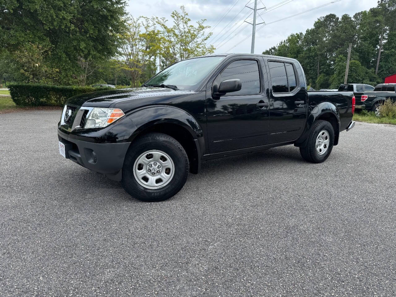 Used 2015 Nissan Frontier S AWD/4WD image 30