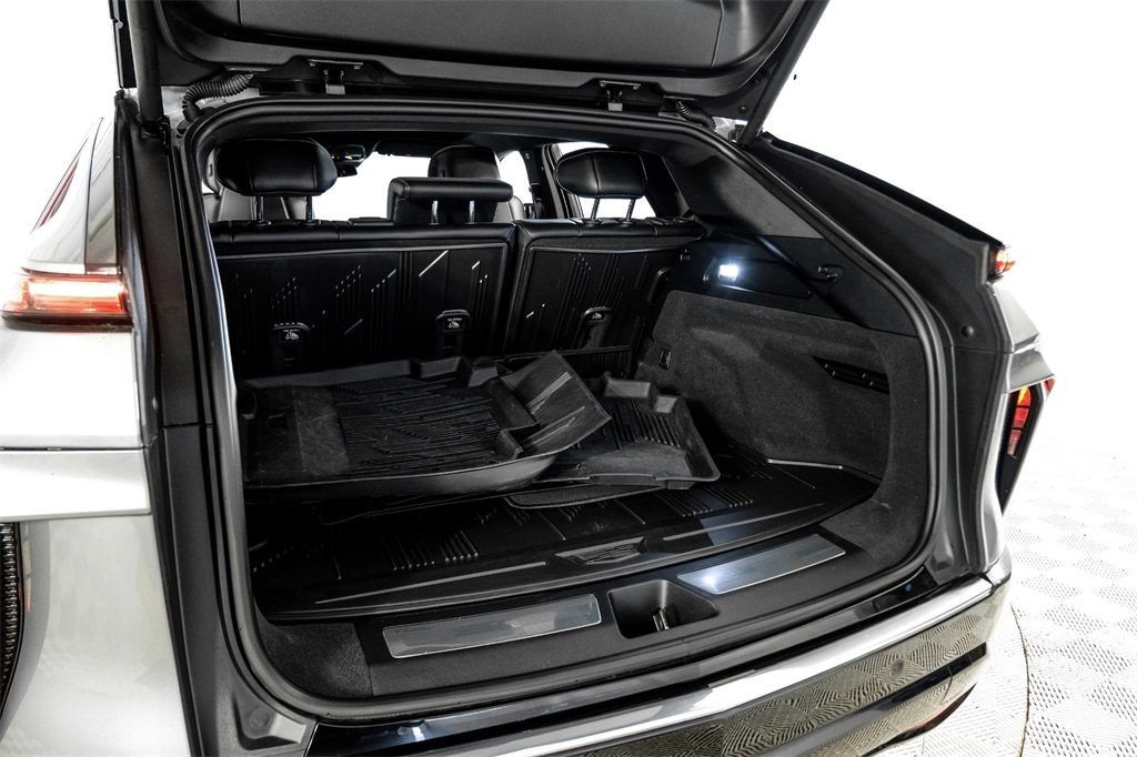Used 2024 Cadillac Lyriq Luxury w/ LPO, Floor Liner Package image 53