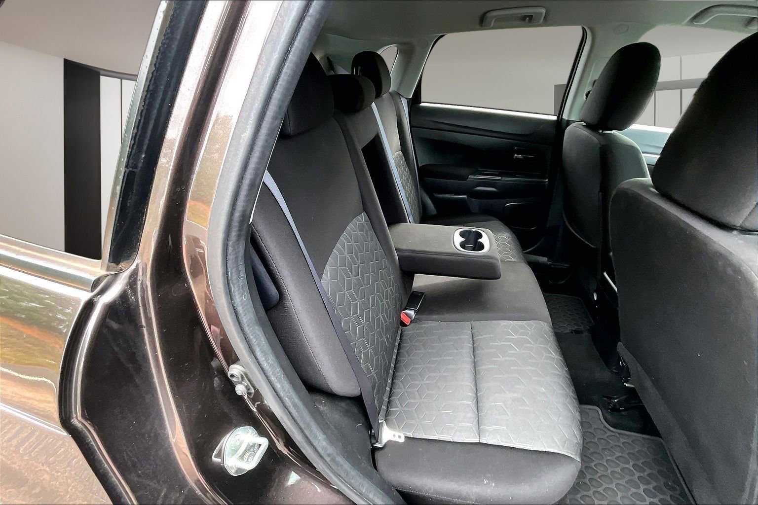 Used 2020 Mitsubishi Outlander Sport ES FWD image 25