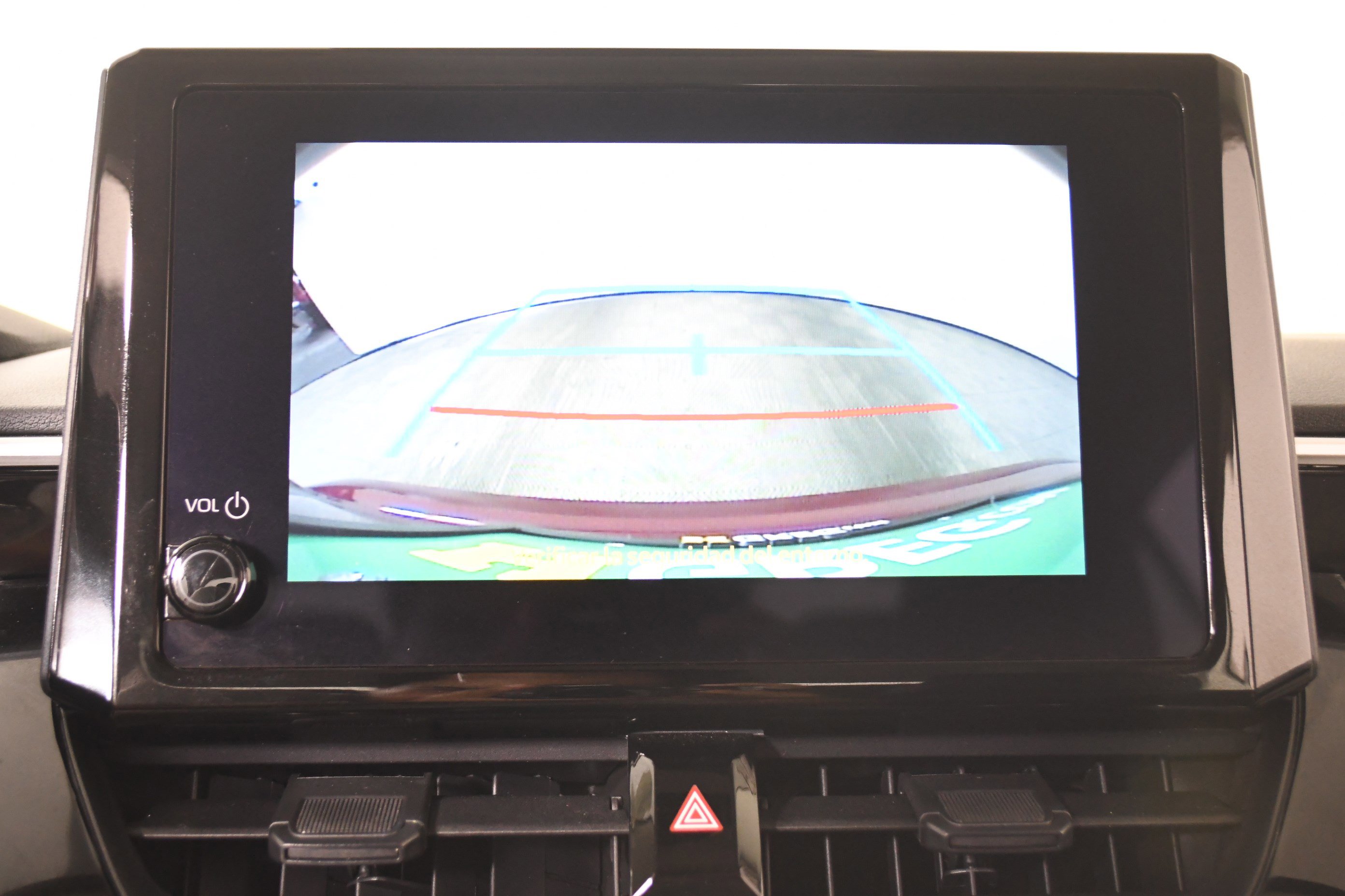 Used 2025 Toyota Corolla LE image 18