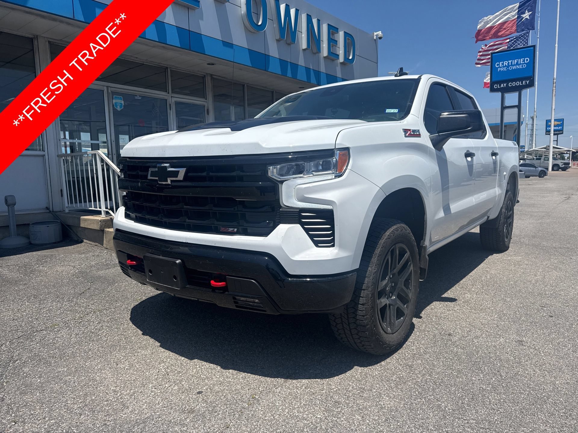 Certified 2025 Chevrolet Silverado 1500 LT Trail Boss AWD/4WD image 1