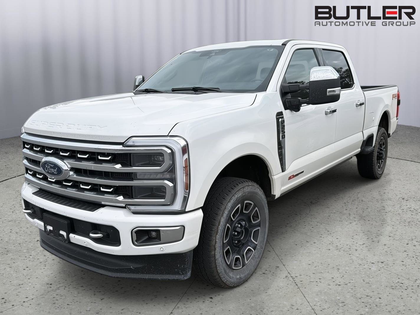 Used 2024 Ford F250 Platinum AWD/4WD image 2