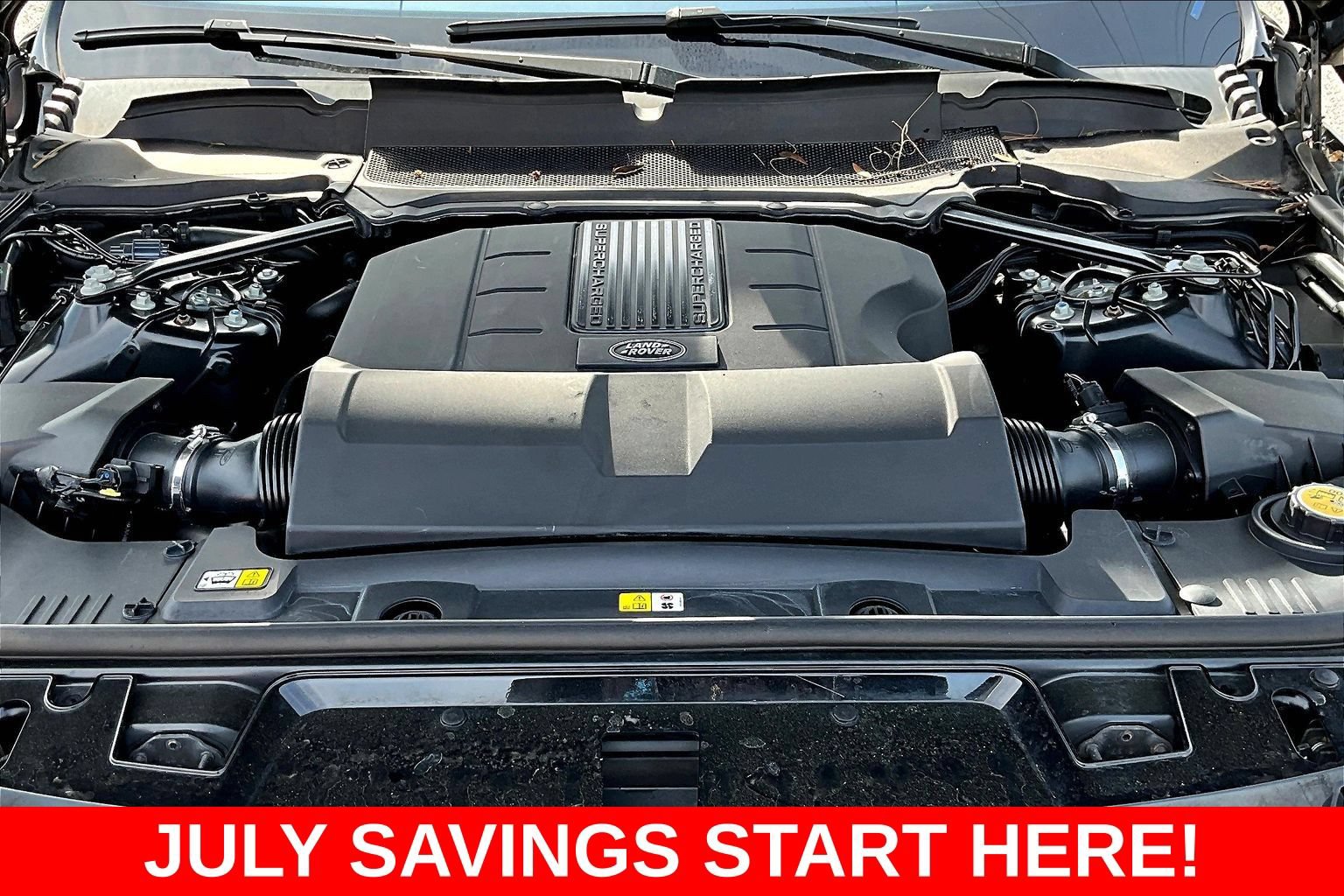 Used 2017 Land Rover Range Rover Sport SE AWD/4WD image 38