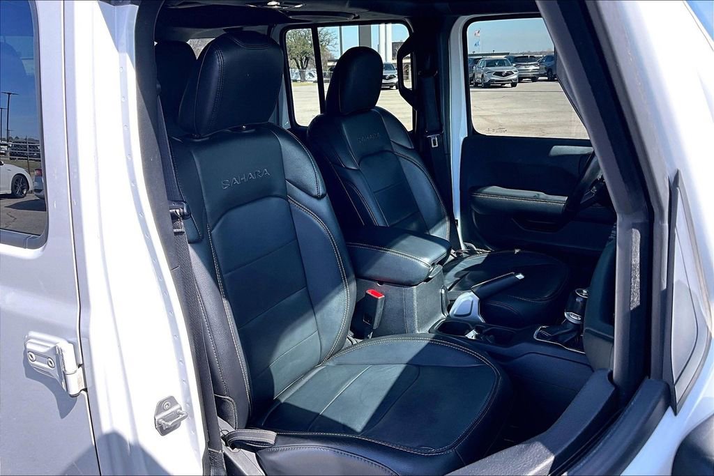 Used 2020 Jeep Wrangler Unlimited Sahara image 10