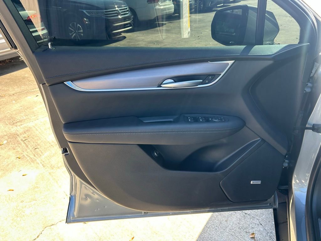 Used 2024 Cadillac XT5 Luxury image 50