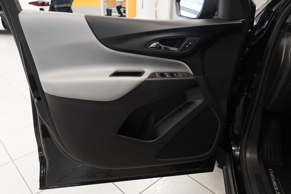 Certified 2023 Chevrolet Equinox LS image 17