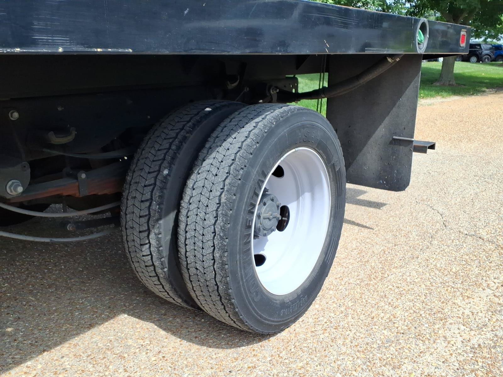 Used 2019 Ford F550 2WD Regular Cab Super Duty image 29