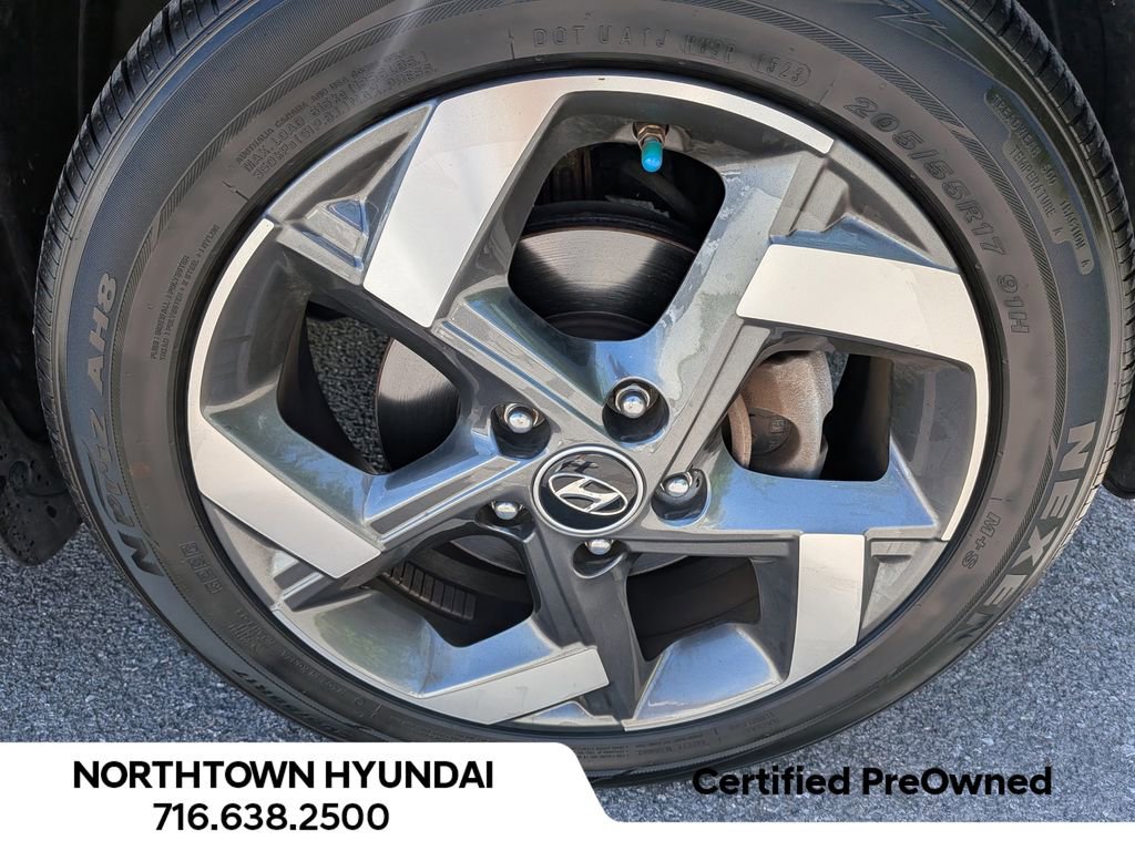 Used 2023 Hyundai Venue Limited FWD image 44