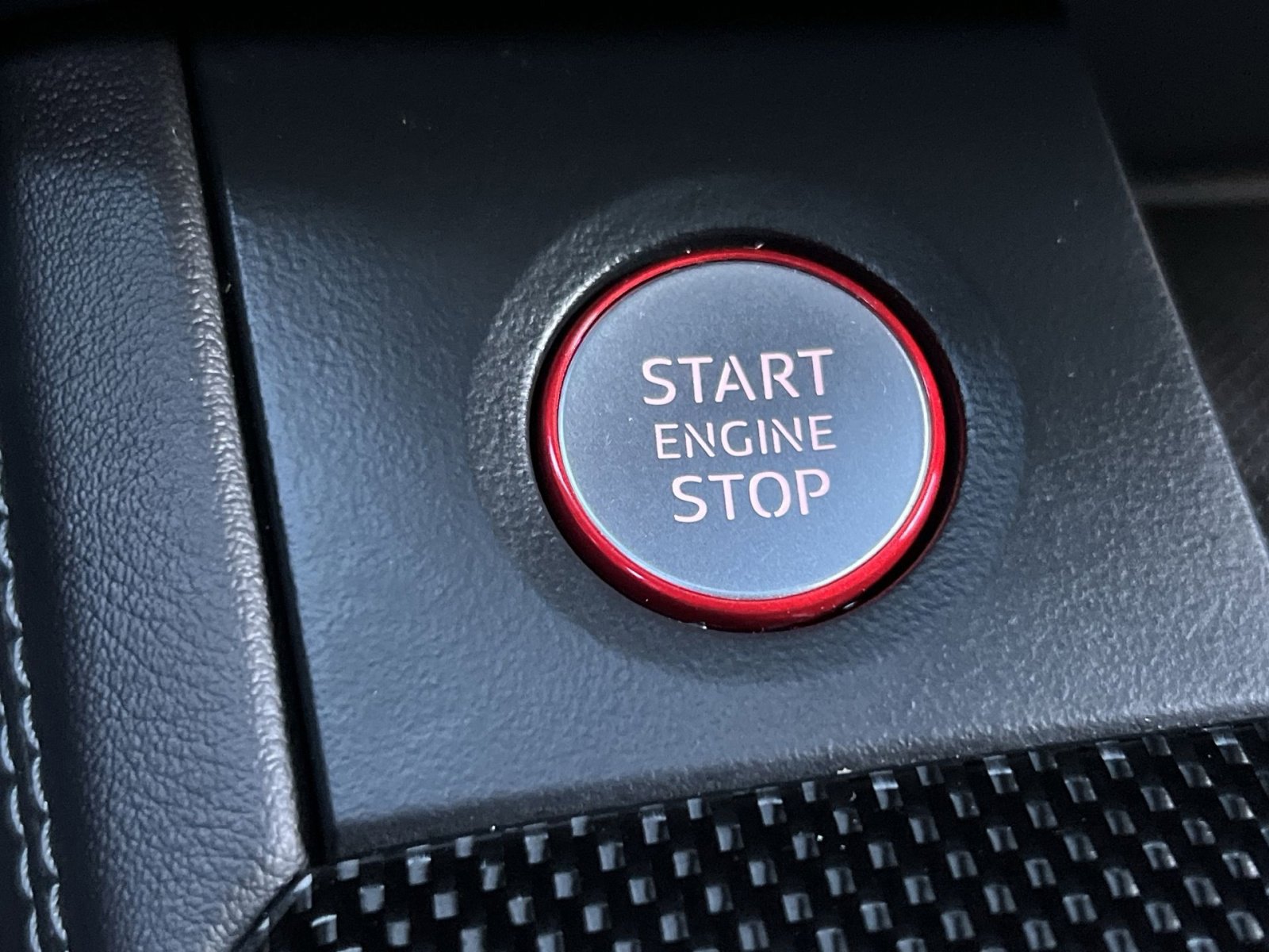 Used 2023 Audi SQ5 Prestige w/ Prestige Package image 31