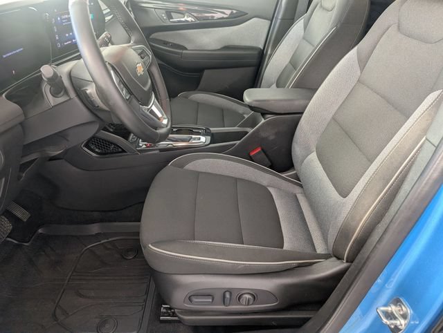 Certified 2025 Chevrolet TrailBlazer LT w/ Convenience Package AWD/4WD image 12