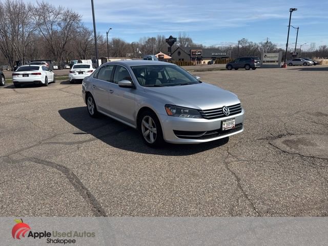 Used 2013 Volkswagen Passat 2.5 SE