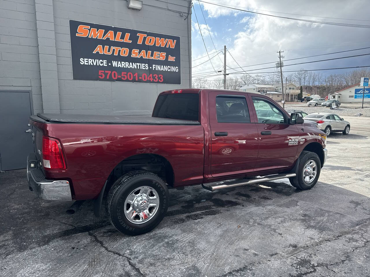 Used 2018 RAM 2500 Tradesman w/ Chrome Appearance Group AWD/4WD image 6