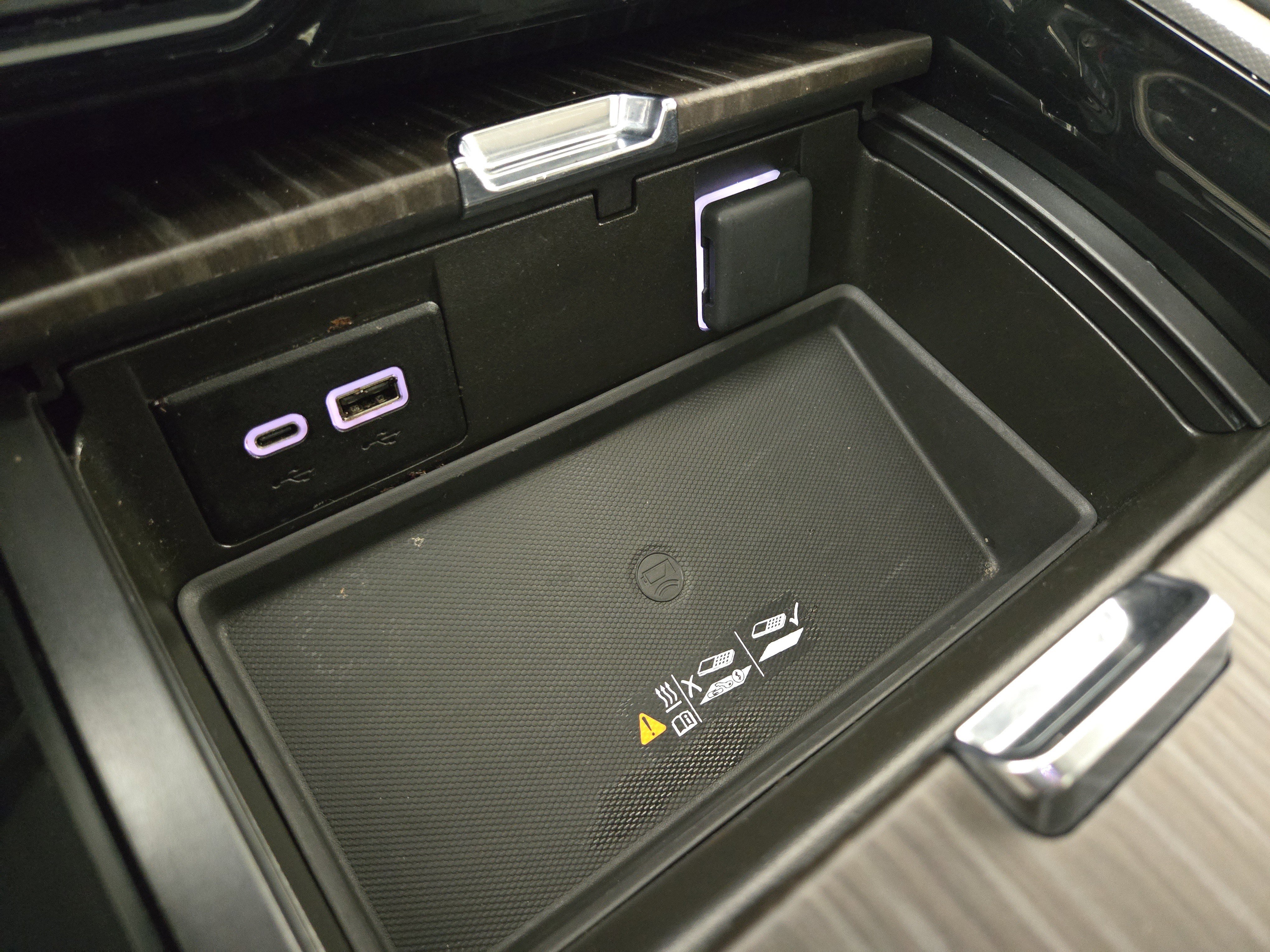 Certified 2023 GMC Yukon Denali w/ Advanced Technology Package image 31