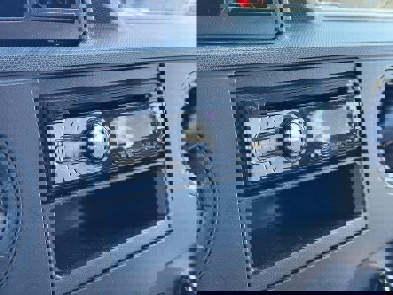 Used 2016 Ford E-350 and Econoline 350 Super Duty image 19