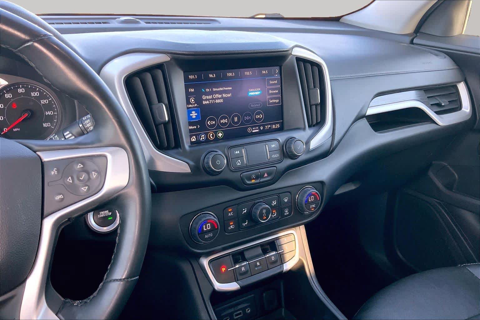 Used 2024 GMC Terrain SLT AWD/4WD image 7