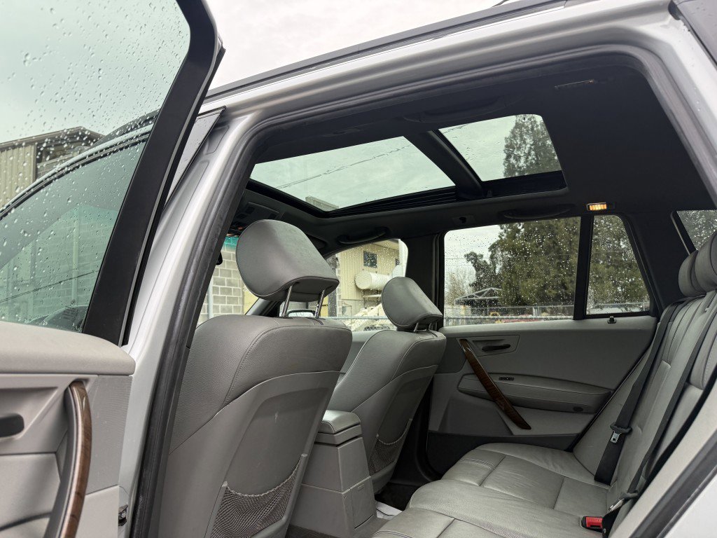 Used 2004 BMW X3 2.5i AWD/4WD image 21