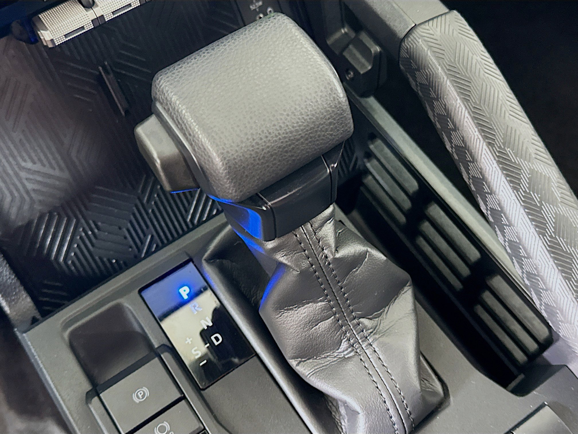 Used 2025 Toyota 4Runner SR5 image 24