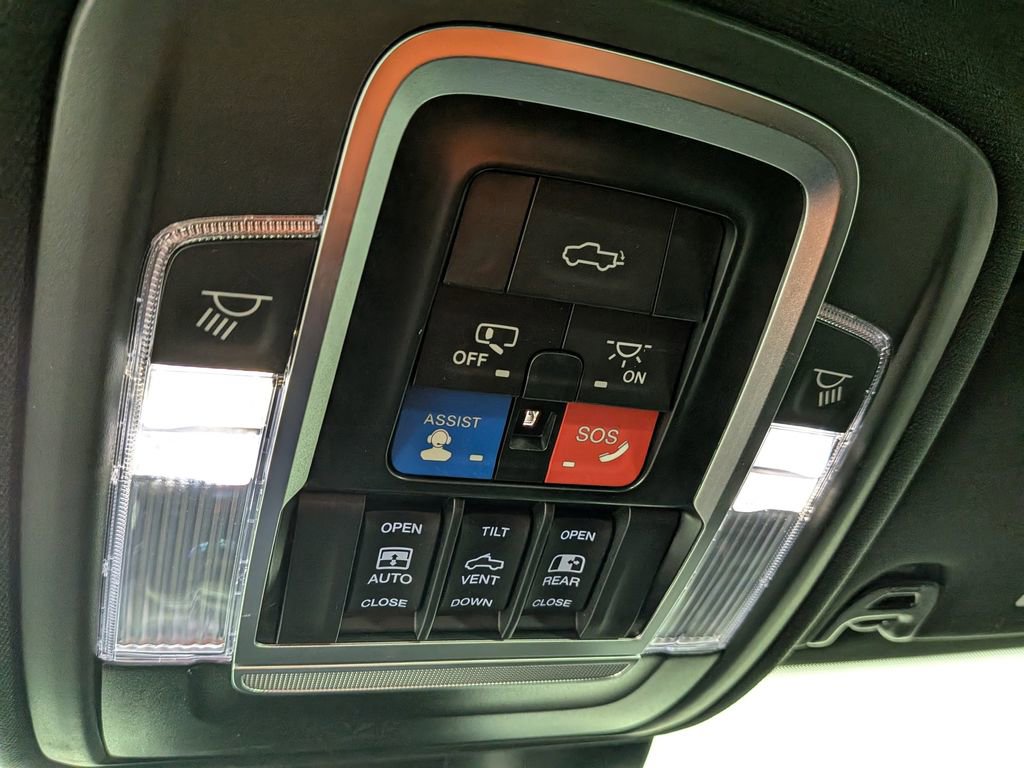 Certified 2023 RAM 3500 Limited image 33