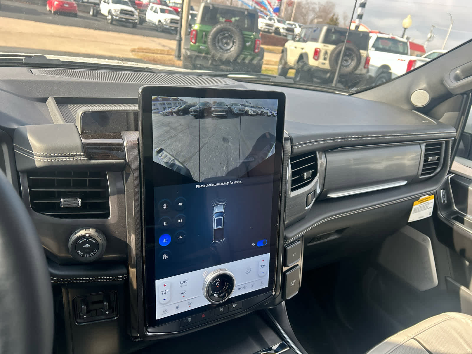 New 2025 Ford F150 Lightning Platinum image 61