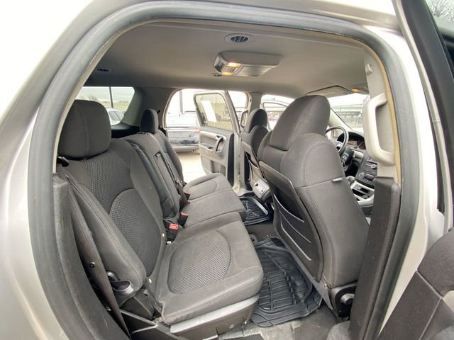 Used 2007 Saturn Outlook XE w/ Advanced Audio Pkg image 32