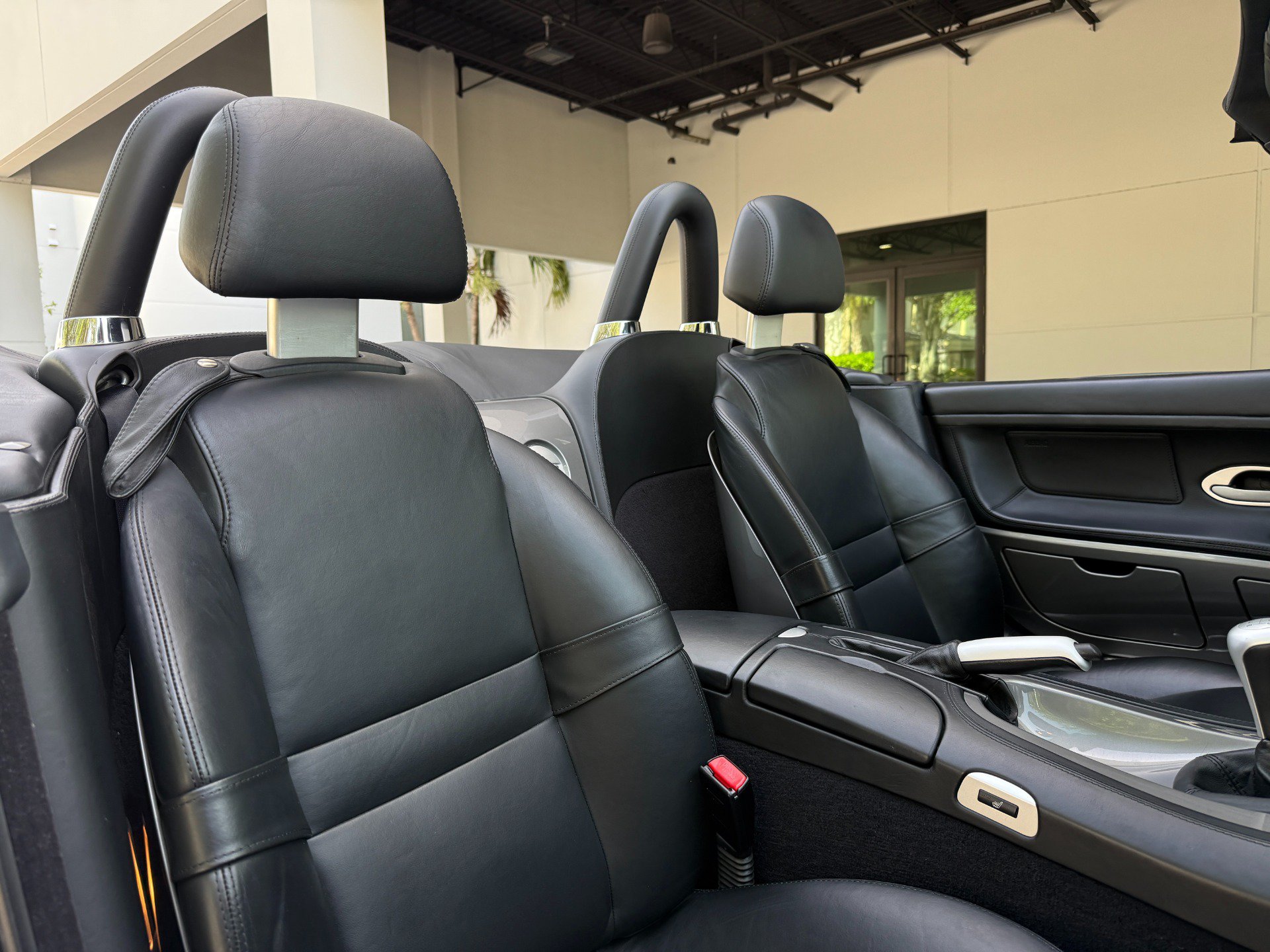 Used 2002 BMW Z8 RWD image 43