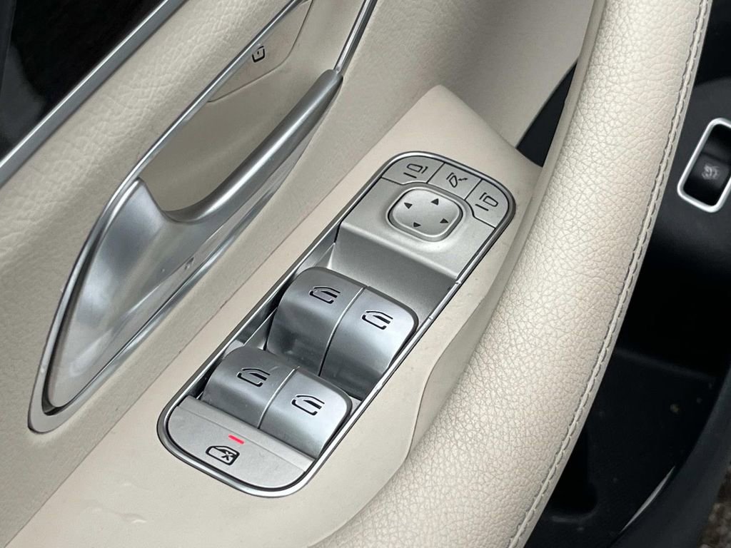 Used 2022 Mercedes-Benz GLE 350 4MATIC image 24