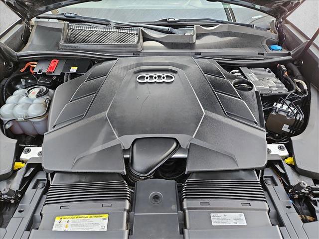 Used 2019 Audi Q8 Prestige image 24