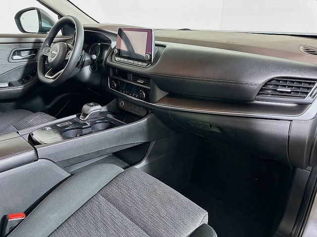 Used 2023 Nissan Rogue SV FWD image 28