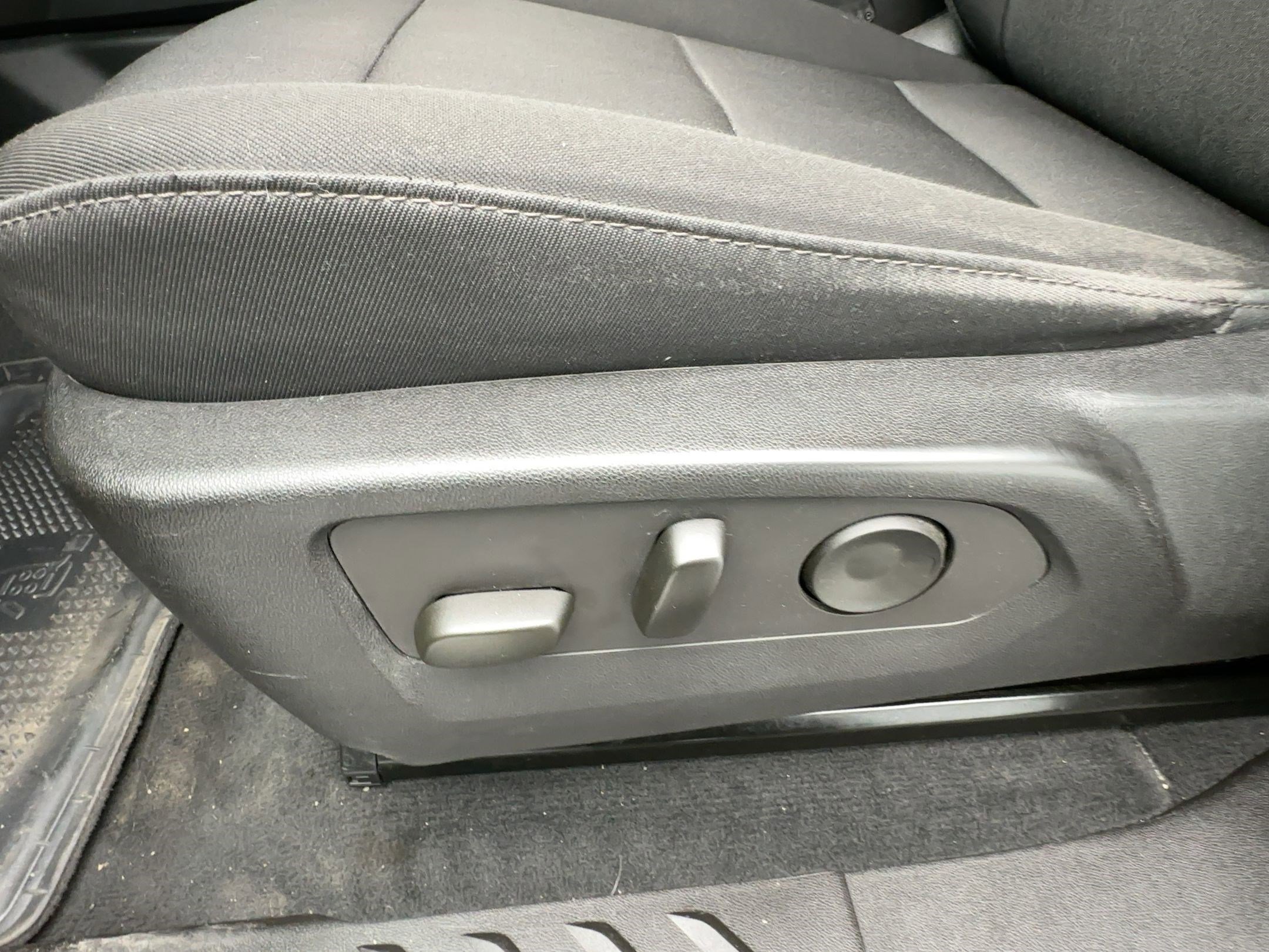 Certified 2023 Chevrolet Colorado Trail Boss image 13